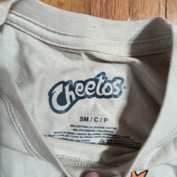 Cheetos brand Cheetos shirt, women's small, tan/off-white - Picture 3 of 12